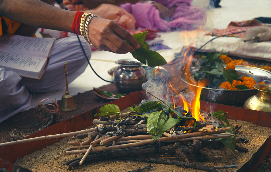 tajomstvo-plameňa-symbol-oheň-očista-rituály-Anjelka