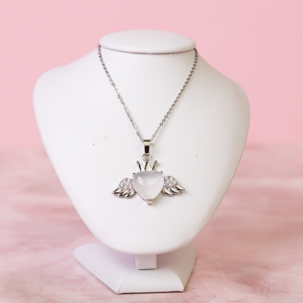 Anjelský Amulet srdiečko z Krištáľu s anjelskými krídlami
