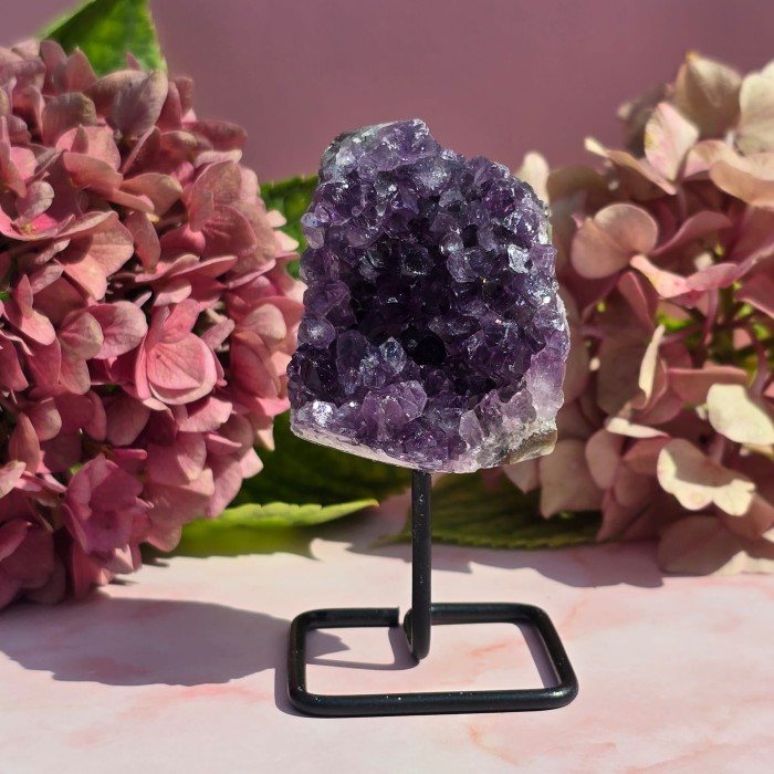 Ametyst drúza so základňou